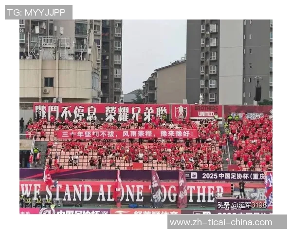 重庆排球队力量争议引发热议球迷与专家观点碰撞激烈 重庆排球队力量争议引发热议球迷与专家观点碰撞激烈